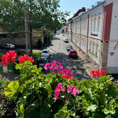 Korter Ohtu Poik 4 Center *