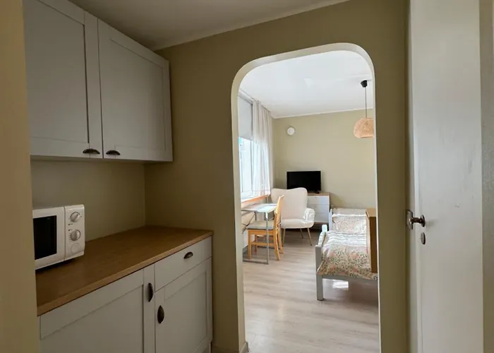 Ohtu Poik 4 Center Parnu