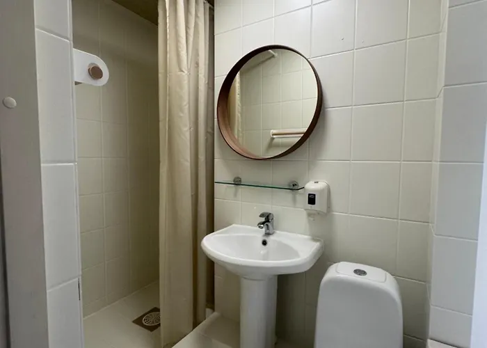 Ohtu Poik 4 Center * Parnu